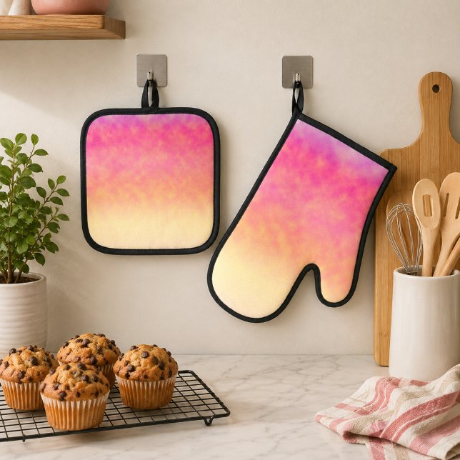 Petal Glow Oven Mitt & Pot Holder Set (Creator Uploaded)