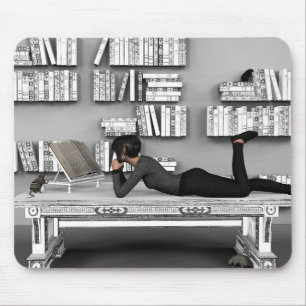 Petit rat de bibliothèque (bookworm) mouse mat
