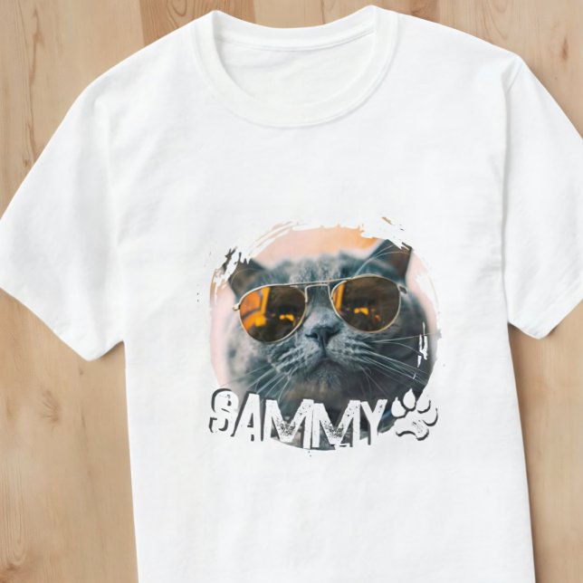 Pet's Simple Modern Grunge Cool Name and Photo T-Shirt (Creator Uploaded)