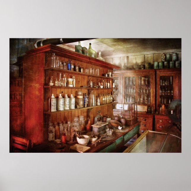 Pharmacist - Behind the scenes Poster (Front)