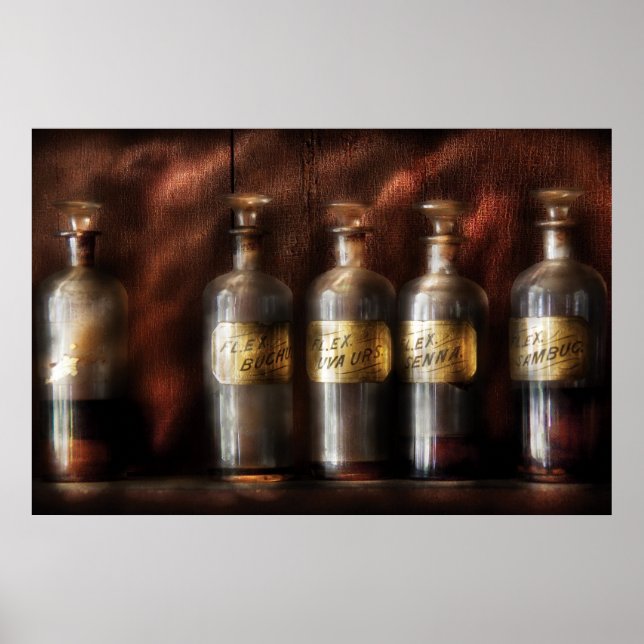 Pharmacist - Five Bottles Poster (Front)