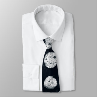 Phases of the moon tie