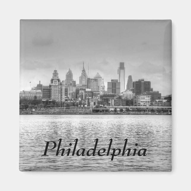 Philadelphia skyline in black and white magnet (Front)