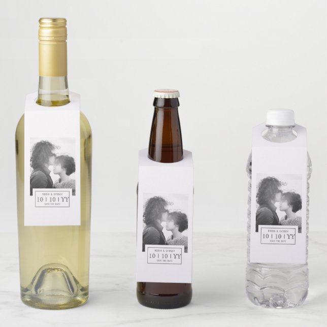 Photo Badge | Save the Date | Bottle Tag | White (In Situ)