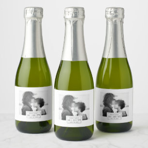 Photo Badge   Save The Date   Mini Label   White