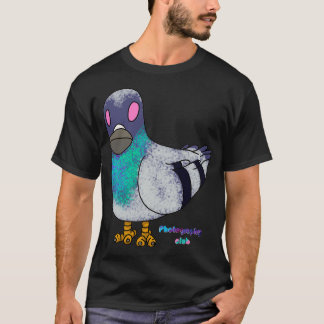 photo club pigeon T-Shirt