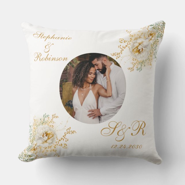 Photo Elegant Gold White Floral Monogram Wedding  Cushion (Front)