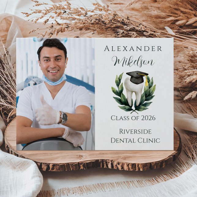 Photo Elegant Laurel Dental Graduation Announcement (Creator Uploaded)
