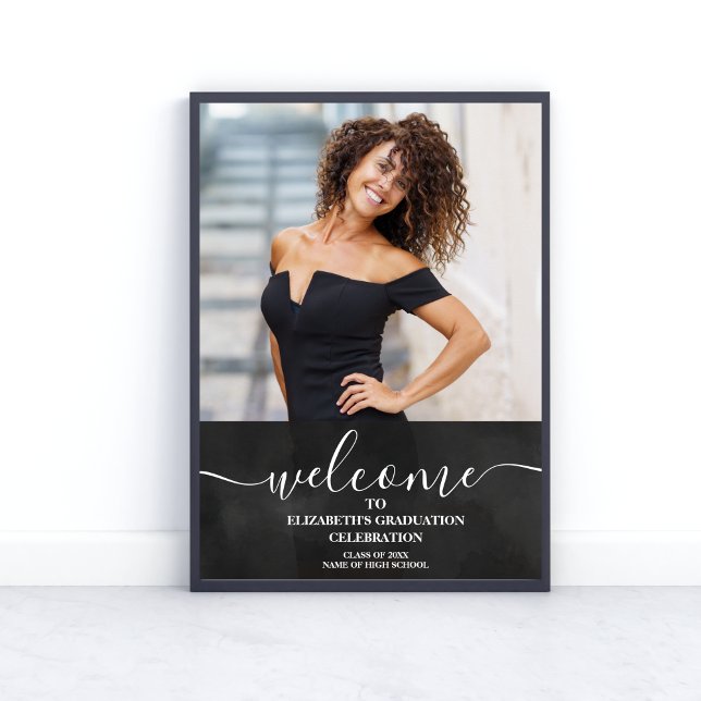 Photo Modern and Minimalist Graduation Poster (Creator Uploaded)