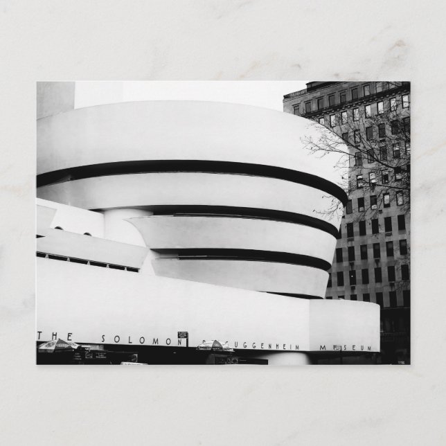 Photo of the Guggenheim Museum in New York City Postcard (Front)