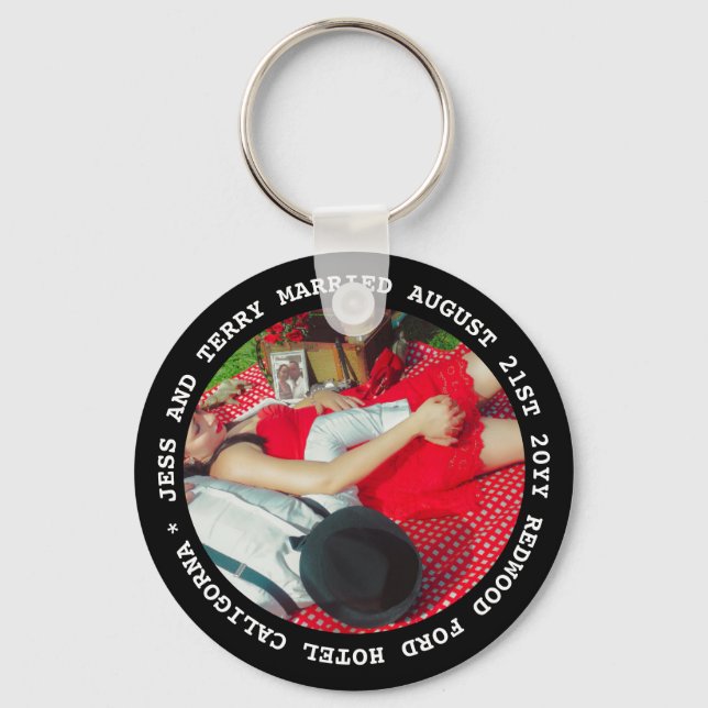 PHOTO WEDDING FAVORS Text Gifts Under $4 Key Ring (Front)