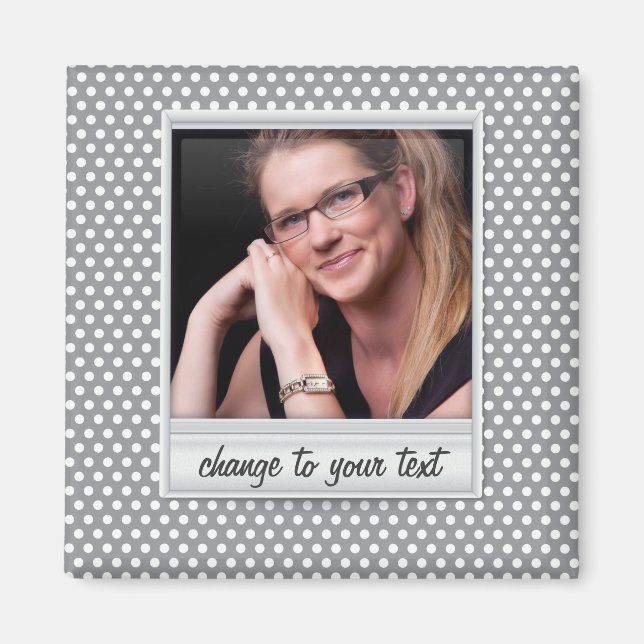 photoframe on white & grey polkadot magnet (Front)