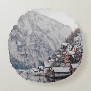 PHOTOGRAPHY OF HOUSE BESIDE BODY OF WATER ROUND CUSHION