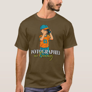 Photography photographer in training T-Shirt