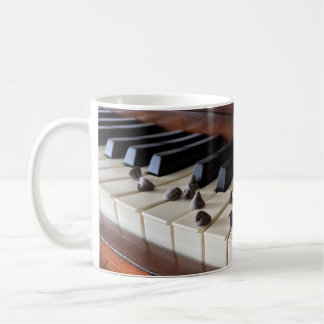 Piano and chocolate chips (11oz) coffee mug