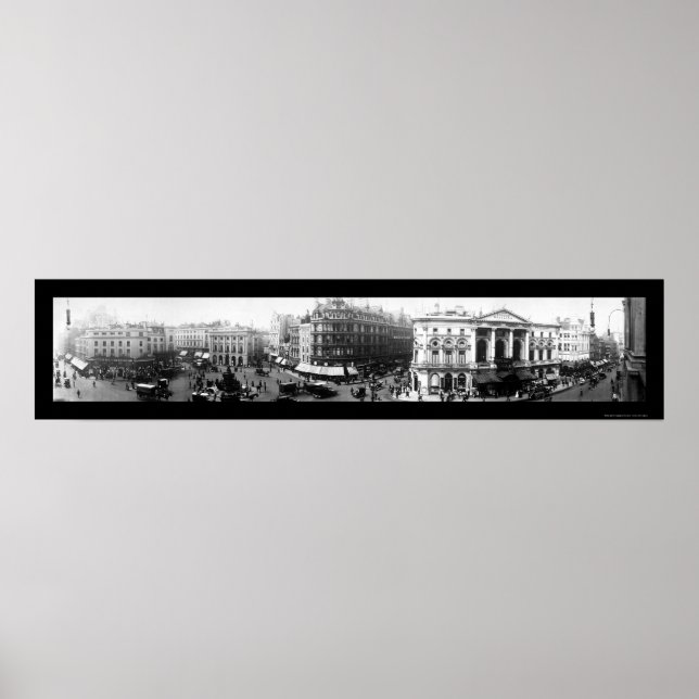 Picadilly Circus Photo 1909 Poster (Front)