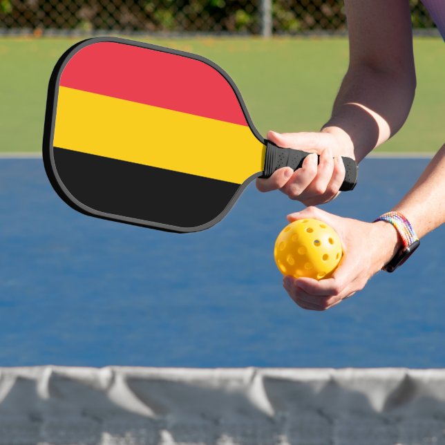 Pickleball Paddle with flag of Belgium (Insitu)