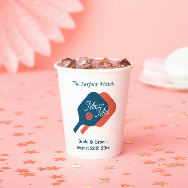 Pickleball wedding paper cup for the perfect match (Insitu)