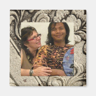 PICTURE FRAME MAGNET