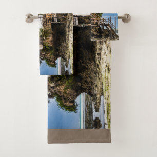 Picturesque house on a tropical coral outcrop bath towel set