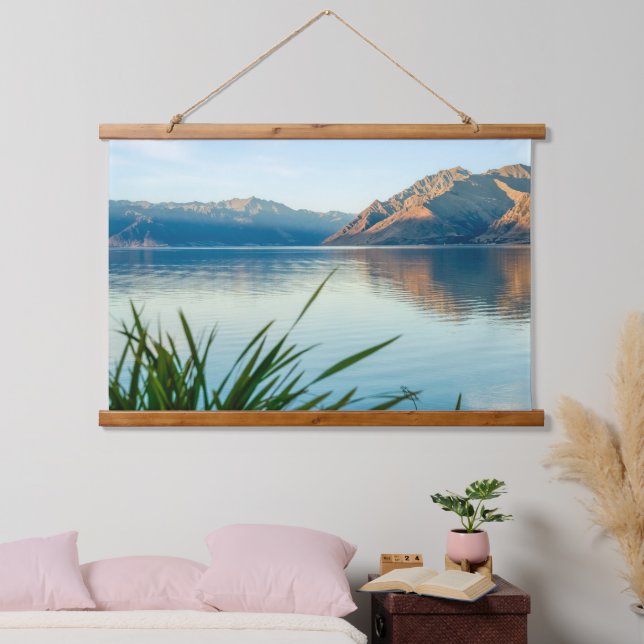 Picturesque View of Beautiful Lake Wanaka  Hanging Tapestry (Bedroom)