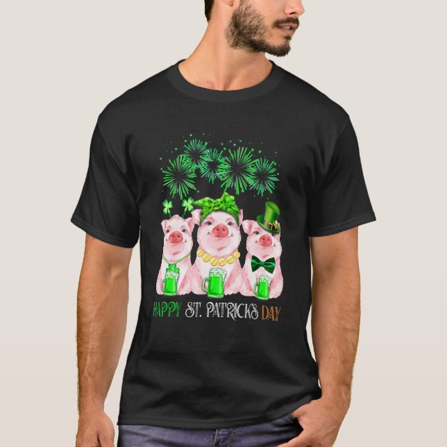 Pig Happy St Patricks Day Family Farmer Farming Lo T-Shirt (Front)