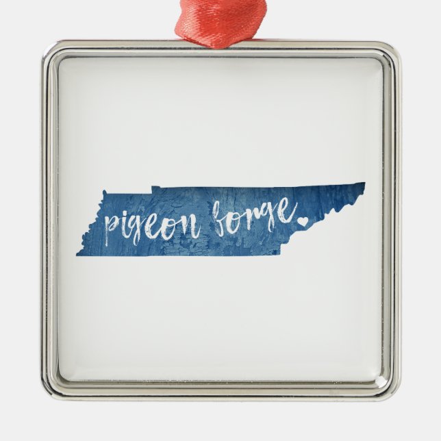 Pigeon Forge Tennessee Wood Grain Metal Tree Decoration (Front)