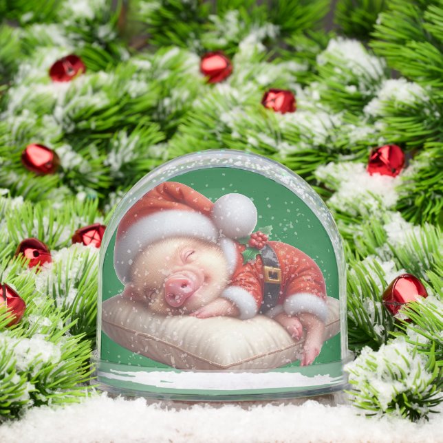 Piglet Christmas Snowglobe (Christmas)