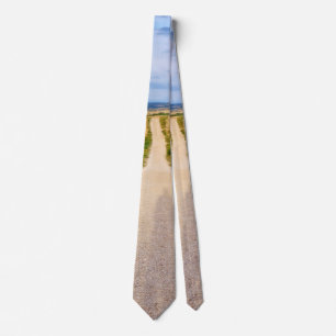 Pilgrim's shadows tie