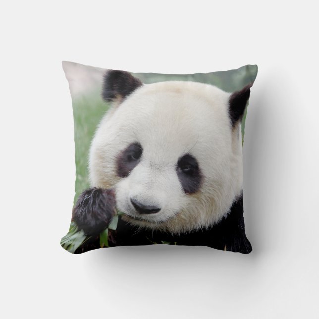 Pillow photo giant panda 1. (Front)
