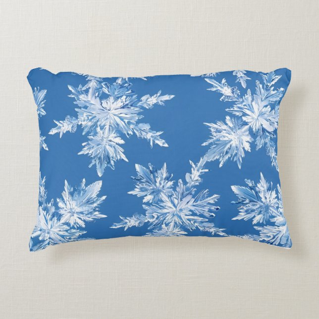 Pillow that brings white dreams (Front)