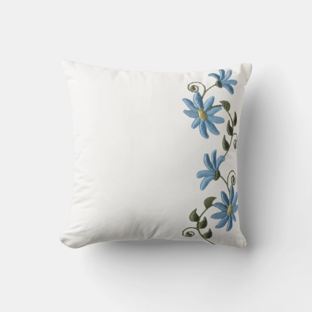 Pillow with blue flower details (Front)