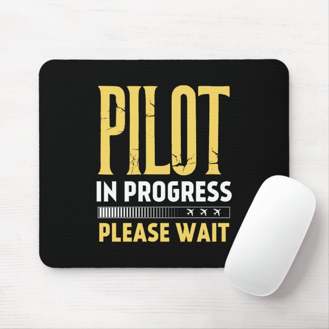 Pilot in Progress – Loading Bar Aviation Design Mouse Mat (With Mouse)