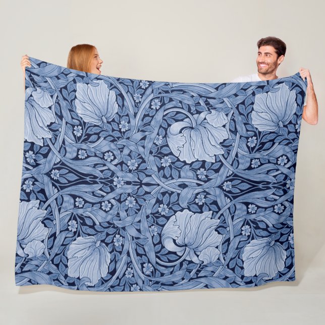 Pimpernel Blue Monotone, William Morris Fleece Blanket (In Situ)