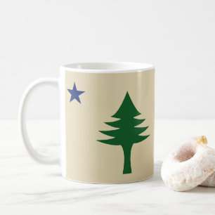 Pine tree and star 1901 flag of Maine State Coffee Mug