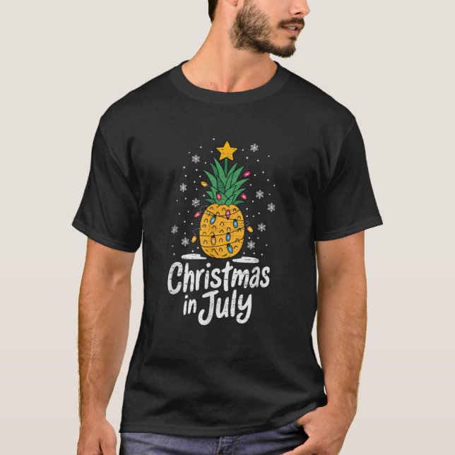 Pineapple Christmas In July Summer Xmas Beach Vaca T-Shirt (Front)