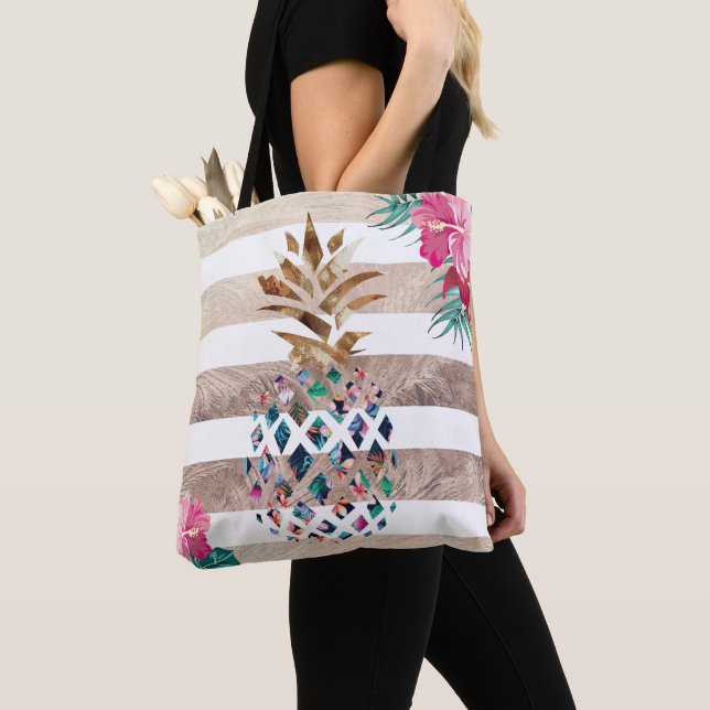 Pineapple floral gold striped tote bag (Close Up)