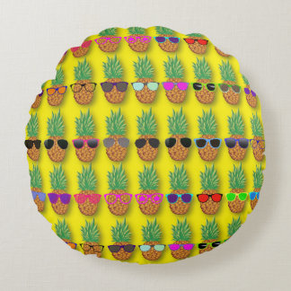 Pineapple Fun! Round Cushion