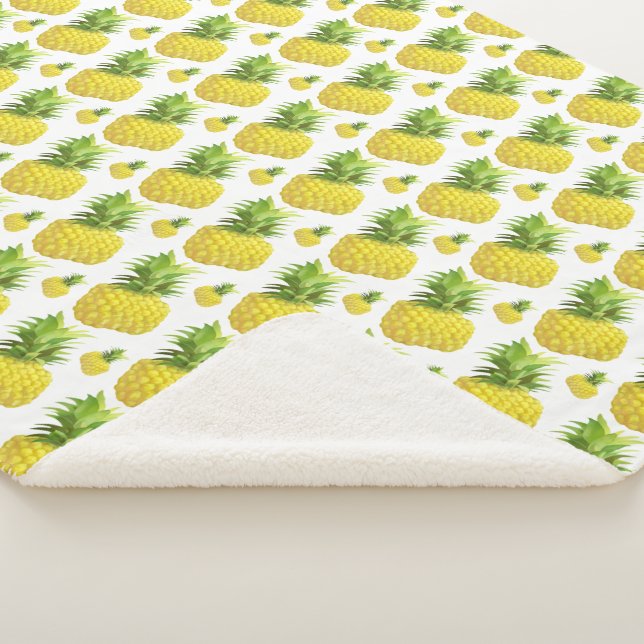 Pineapple Illustration Sherpa Blanket (3/4)
