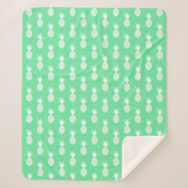 Pineapple Mint Pattern Sherpa Blanket (Front)