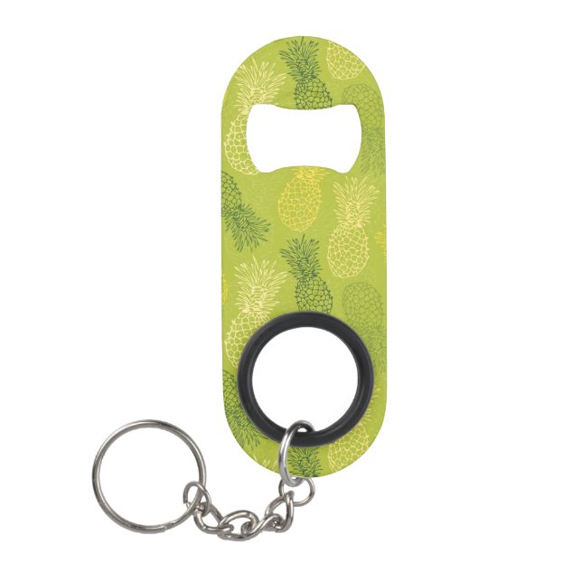 Pineapple Outline Pattern on Green (Front)