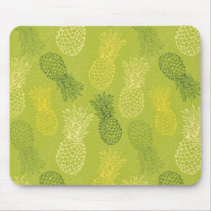 Pineapple Outline Pattern on Green Mouse Mat