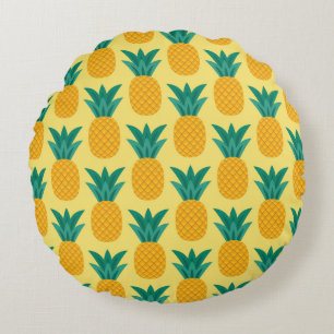 Pineapple Vintage: Fruitful Pattern Delight. Round Cushion