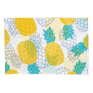 Pineapple white background, seamless pattern. pillowcase