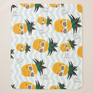 Pineapples, boat: cute ocean pattern. sherpa blanket