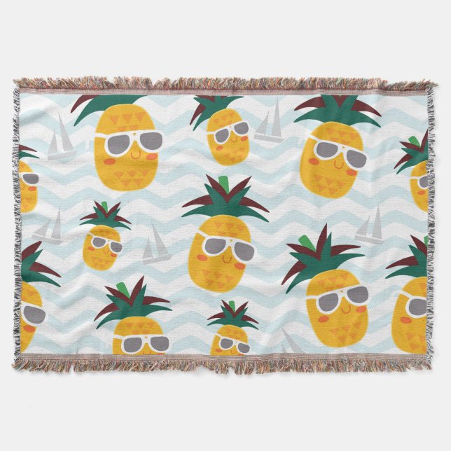 Pineapples, boat: cute ocean pattern. throw blanket (Front)