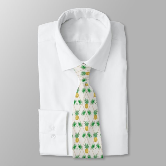 Pineapples, retro tie (Tied)