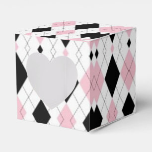 Pink and Black Argyle Pattern Heart Favour Box