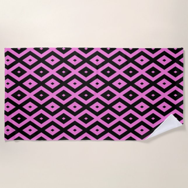 Pink and black diamond pattern beach towel (Front)