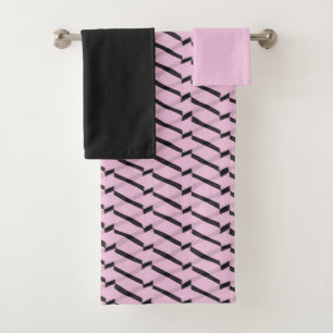 Pink and black Geometric Pattern Bath Towel Set